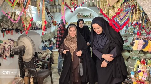 از قلعه باقرآباد تا «ناروت»؛ بانوان بافق در مسیر میراث و کارآفرینی