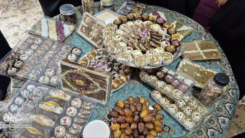 از قلعه باقرآباد تا «ناروت»؛ بانوان بافق در مسیر میراث و کارآفرینی