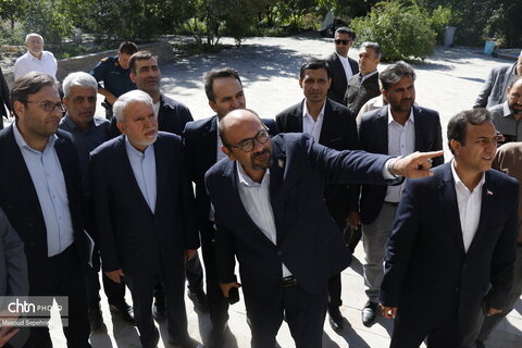 بازدید وزیر میراث فرهنگی از پروژه های شبستر