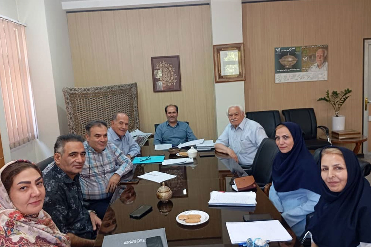 مدیرعامل نخستین تشکل حرفه‌ای صنایع‌دستی اصفهان انتخاب شد