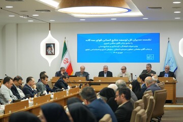 کارآمدی دولت، پشتوانه مقاومت و تاب‌آوری جامعه است/ راه نجات نظام اداری، عبور از اجبار و حرکت به سمت باور و انگیزه است