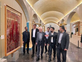 روایت تار و پود ایران در قاب یک موزه تاریخی؛ بازدید معاون صنایع‌دستی از موزه تار و پود یزد