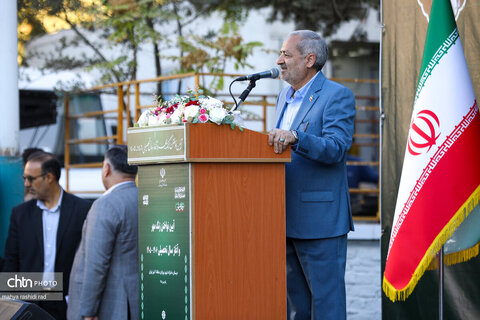 رونمایی از لوح ثبت «آیین بازگشایی مدارس» با حضور معاون اول رئیس‌جمهور