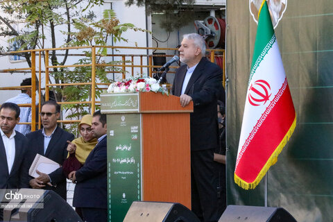 رونمایی از لوح ثبت «آیین بازگشایی مدارس» با حضور معاون اول رئیس‌جمهور
