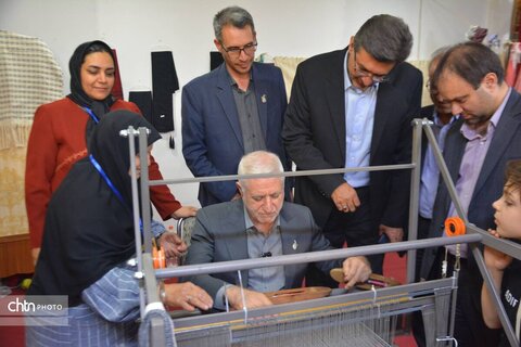 هفدهمین نمایشگاه سراسری صنایع‌دستی ایران در یزد گشایش یافت؛ گردهمایی هنرمندان ۲۰ استان در ۲۳۰ غرفه