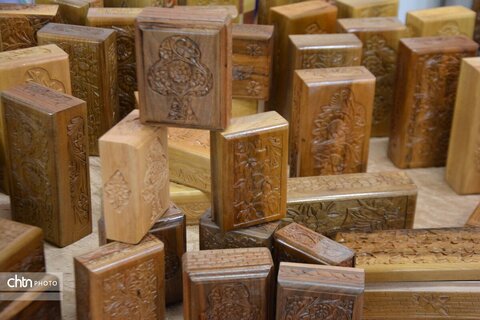 هفدهمین نمایشگاه سراسری صنایع‌دستی ایران در یزد گشایش یافت؛ گردهمایی هنرمندان ۲۰ استان در ۲۳۰ غرفه