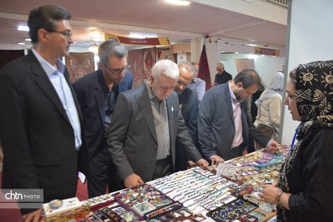 هفدهمین نمایشگاه سراسری صنایع‌دستی ایران در یزد گشایش یافت؛ گردهمایی هنرمندان ۲۰ استان در ۲۳۰ غرفه