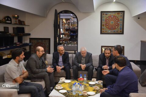 بررسی راهکارهای توسعه صنایع‌دستی یزد با حضور معاون صنایع‌دستی کشور