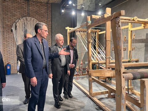 بررسی راهکارهای توسعه صنایع‌دستی یزد با حضور معاون صنایع‌دستی کشور