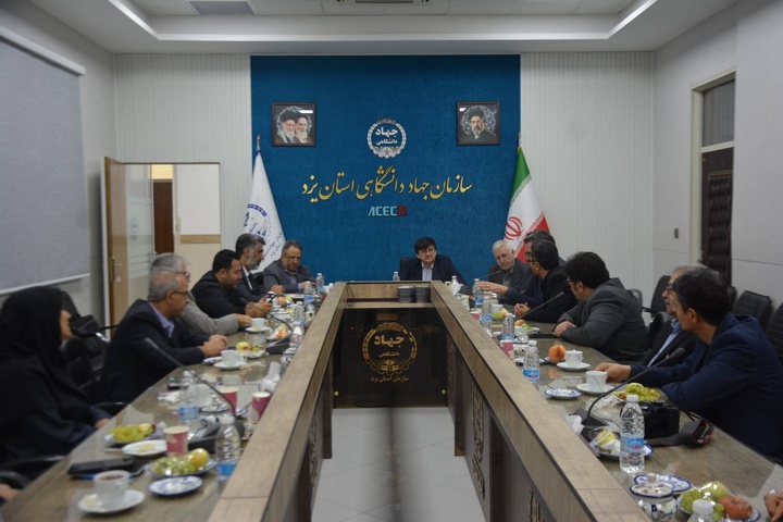 تأکید معاون صنایع‌دستی وزیر میراث‌فرهنگی بر تبدیل ظرفیت‌های دانشگاهی به پروژه‌های عملیاتی