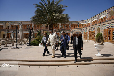 سردار