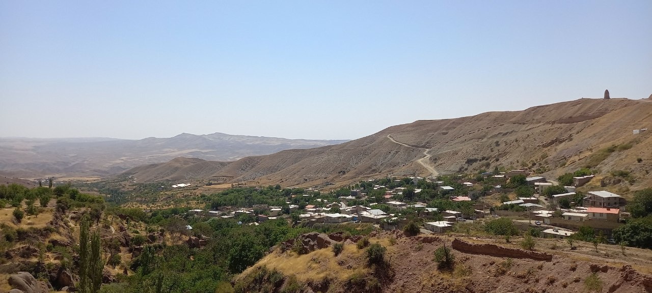 خویین؛ روستایی تاریخی در استان زنجان با کوچههایی که روایتگر گذشتهاند