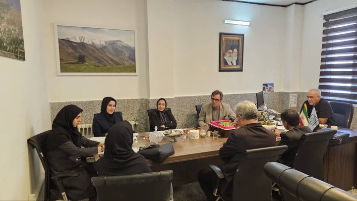 راهنمایان گردشگری روایتگران ظرفیت‌های فرهنگی و طبیعی البرز هستند