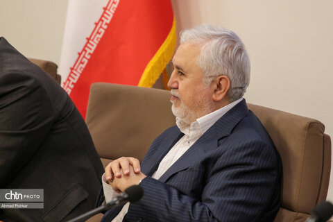 نشست شورای معاونان، مشاوران، مدیران کل ستادی و استانی با وزیر میراث‌فرهنگی، گردشگری وصنایع دستی