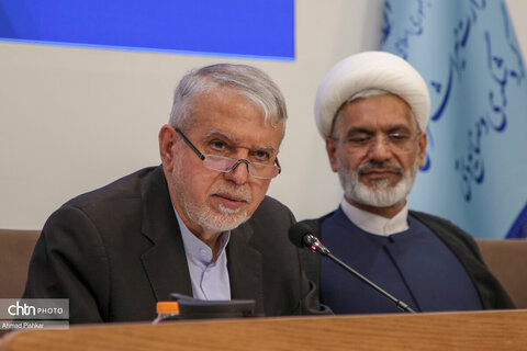 نشست شورای معاونان، مشاوران، مدیران کل ستادی و استانی با وزیر میراث‌فرهنگی، گردشگری وصنایع دستی