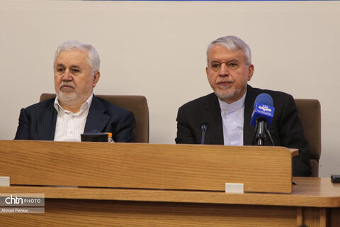 نشست شورای معاونان، مشاوران، مدیران کل ستادی و استانی با وزیر میراث‌فرهنگی، گردشگری وصنایع دستی