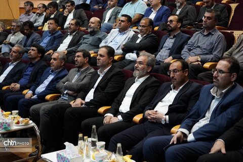 گرامیداشت روز جهانی و هفته گردشگری در استان همدان برگزار