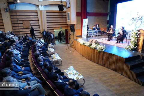 گرامیداشت روز جهانی و هفته گردشگری در استان همدان برگزار