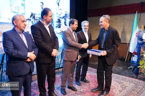 گرامیداشت روز جهانی و هفته گردشگری در استان همدان برگزار