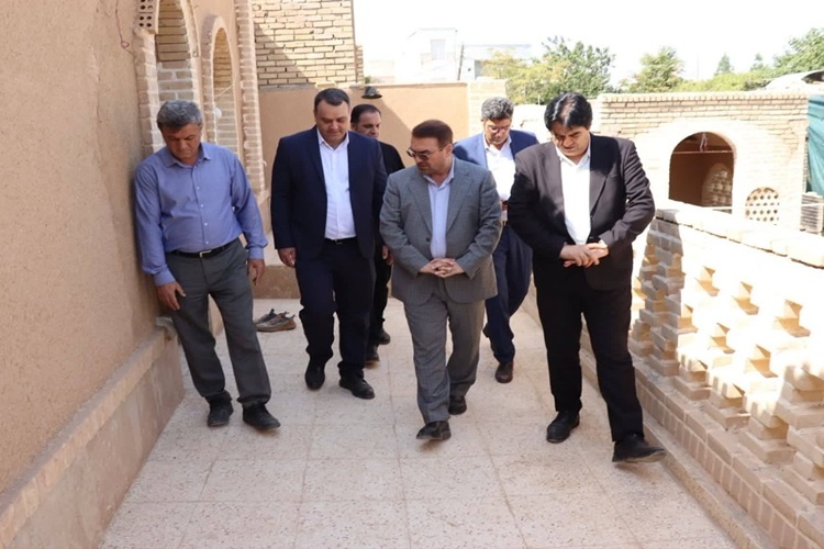 اقامتگاه بومگردی «خونه خاکی» در روستای نجمآباد نظرآباد افتتاح شد