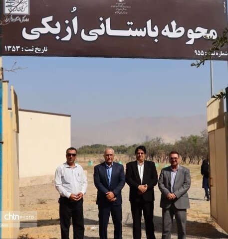 به مناسبت هفته گردشگری بازدید دانش‌آموزان از محوطه باستانی ازبکی