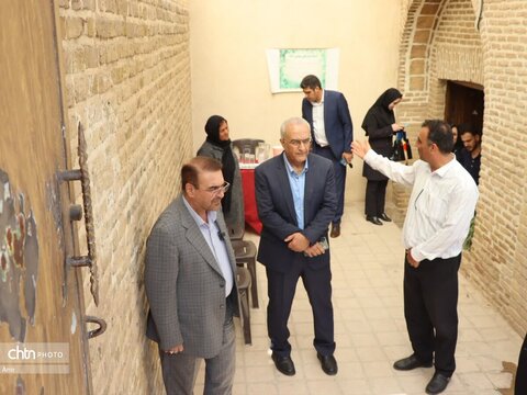 به مناسبت هفته گردشگری بازدید دانش‌آموزان از محوطه باستانی ازبکی