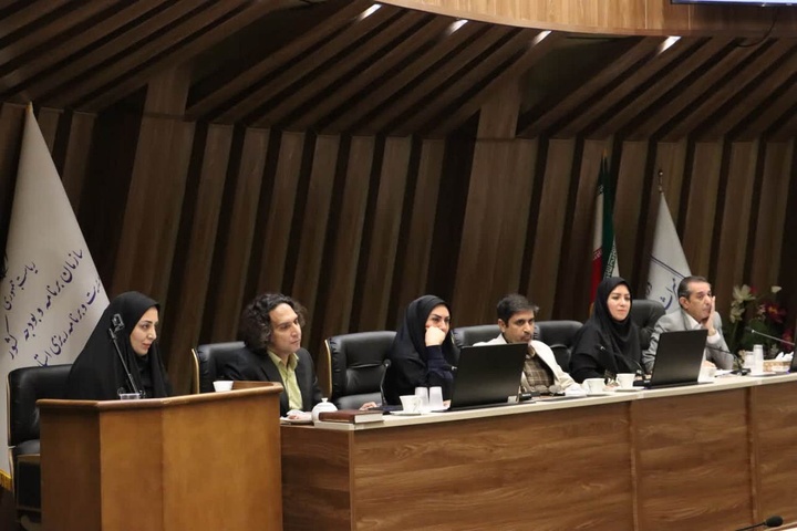 نشست خبری