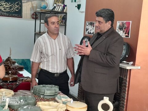آموزش هنرهای سنتی، مسیری برای توانمندسازی و اشتغال افراد کم‌توان جسمی و حرکتی