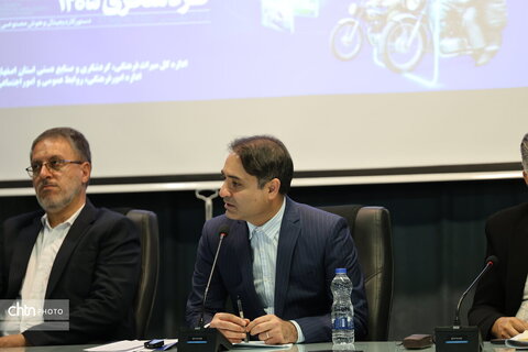 نشست خبری به مناسبت گرامیداشت هفته گردشگری در استان