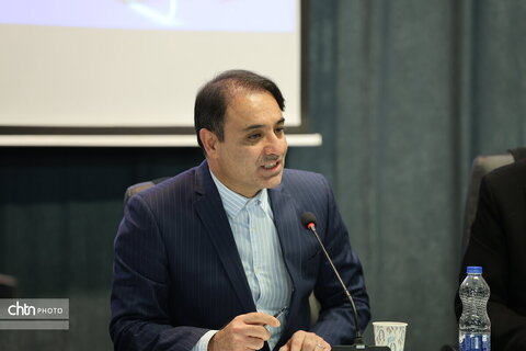 نشست خبری به مناسبت گرامیداشت هفته گردشگری در استان