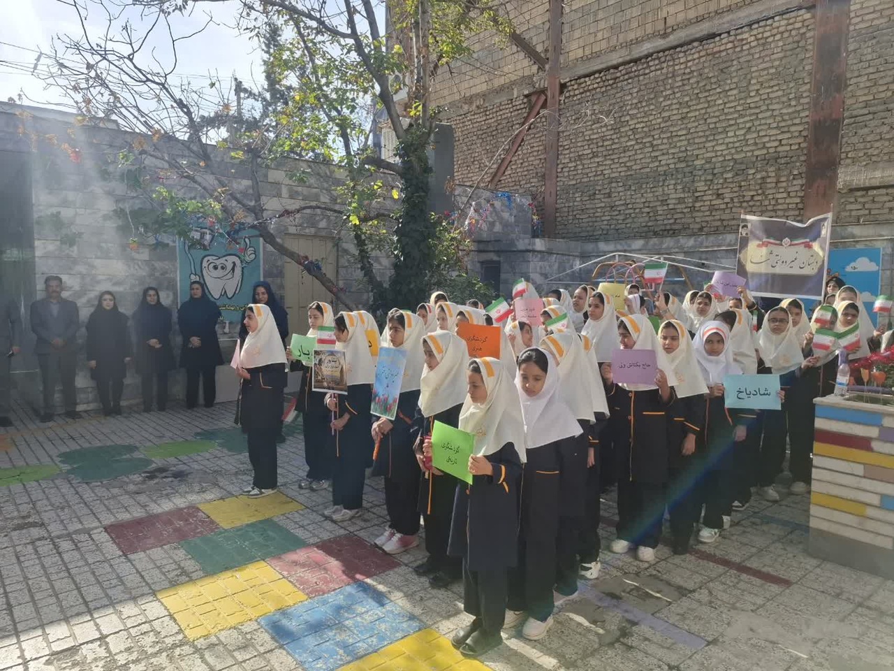 آیین نواختن زنگ گردشگری در نیشابور برگزار شد