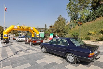 ۳۱ روایت از تاریخ خودروی جهان در جاده تهران- کاشان