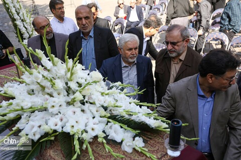 آیین تشییع پیکر محمد میرشکرایی، مردم‌شناس، پژوهشگر پیشکسوت و چهره ماندگار میراث‌فرهنگی کشور با حضور وزیر میراث‌فرهنگی