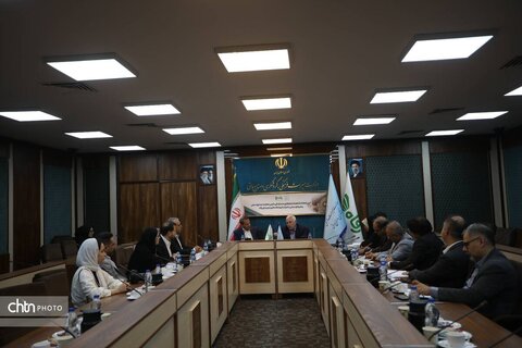 گزارش تصویری انعقاد تفاهم‌نامه همکاری میان معاونت صنایع‌دستی و هنرهای سنتی و شرکت فروشگاه‌های زنجیره‌ای رفاه