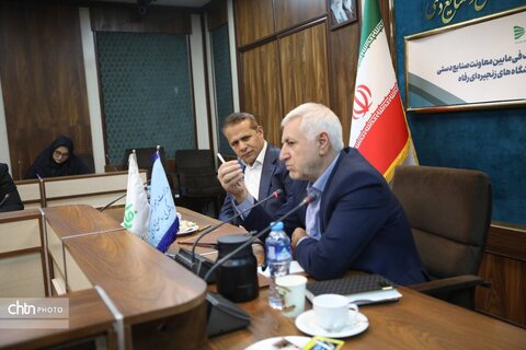 گزارش تصویری انعقاد تفاهم‌نامه همکاری میان معاونت صنایع‌دستی و هنرهای سنتی و شرکت فروشگاه‌های زنجیره‌ای رفاه