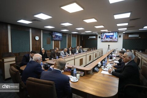 گزارش تصویری انعقاد تفاهم‌نامه همکاری میان معاونت صنایع‌دستی و هنرهای سنتی و شرکت فروشگاه‌های زنجیره‌ای رفاه