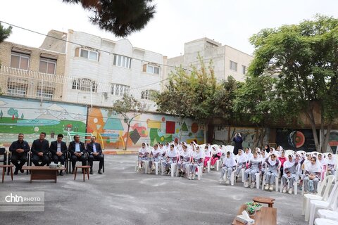 نواختن زنگ مهر گردشگری