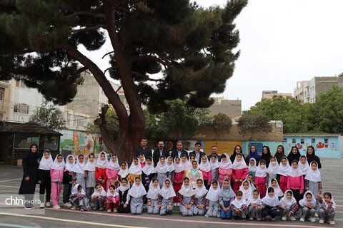 نواختن زنگ مهر گردشگری