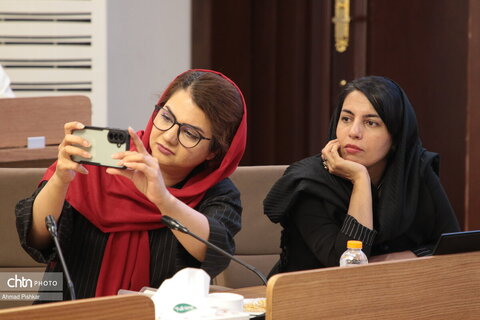 نشست صمیمانه وزیر میراث فرهنگی با اصحاب رسانه
