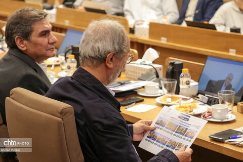 نشست صمیمانه وزیر میراث فرهنگی با اصحاب رسانه