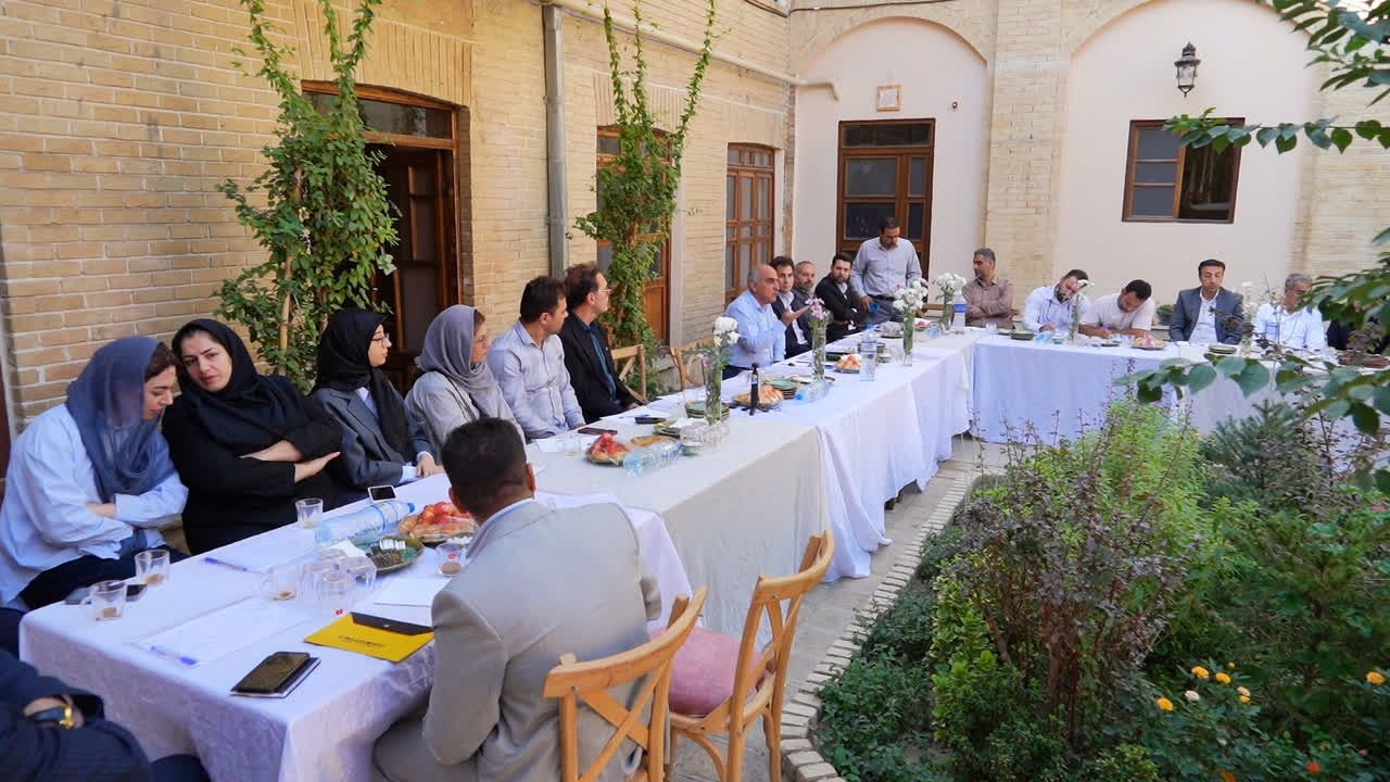 برگزاری کارگاه توسعه پایدار گردشگری در همدان