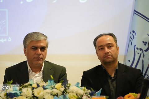 نشست صمیمی اعضای شورای راهبردی اداره کل میراث فرهنگی، گردشگری و صنایع دستی و فعالان حوزه گردشگری