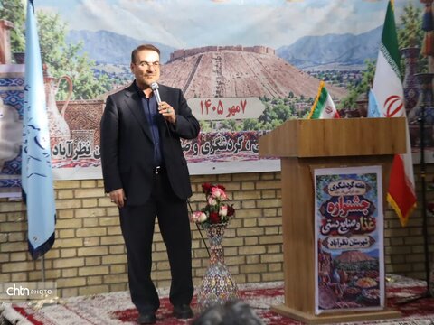 برگزاری جشنواره غذا و صنایع دستی نظرآباد که به مناسبت هفته گردشگری