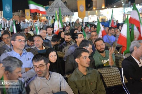 گردهمایی کارمند انقلابی، میدان‌دار خدمت