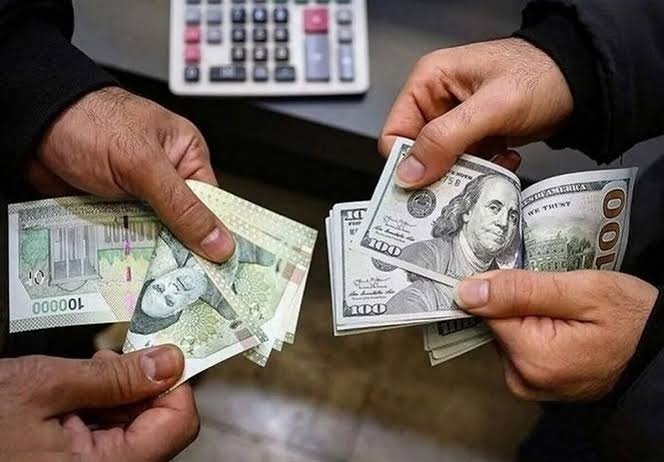 عرضه ۲ میلیارد دلار اسکناس به بازار