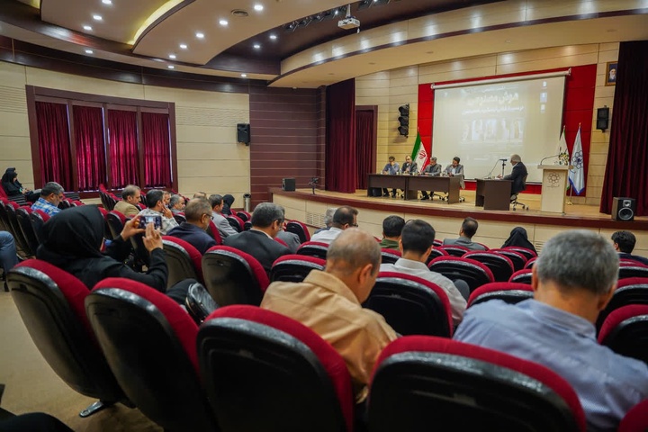 نشست تخصصی هوش مصنوعی در مسیر بازطراحی گردشگری شهری در مشهد برگزار شد