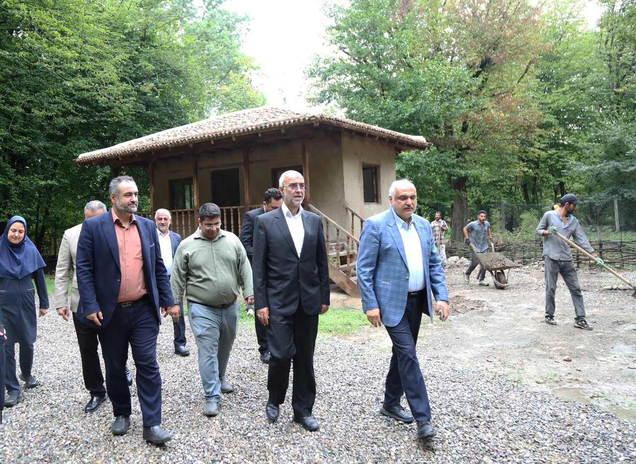 بازدید مشاور وزیر میراثفرهنگی از موزه میراث روستایی گلستان/ ظرفیتی برای افزایش ماندگاری مسافران و انتقال فرهنگ بومی
