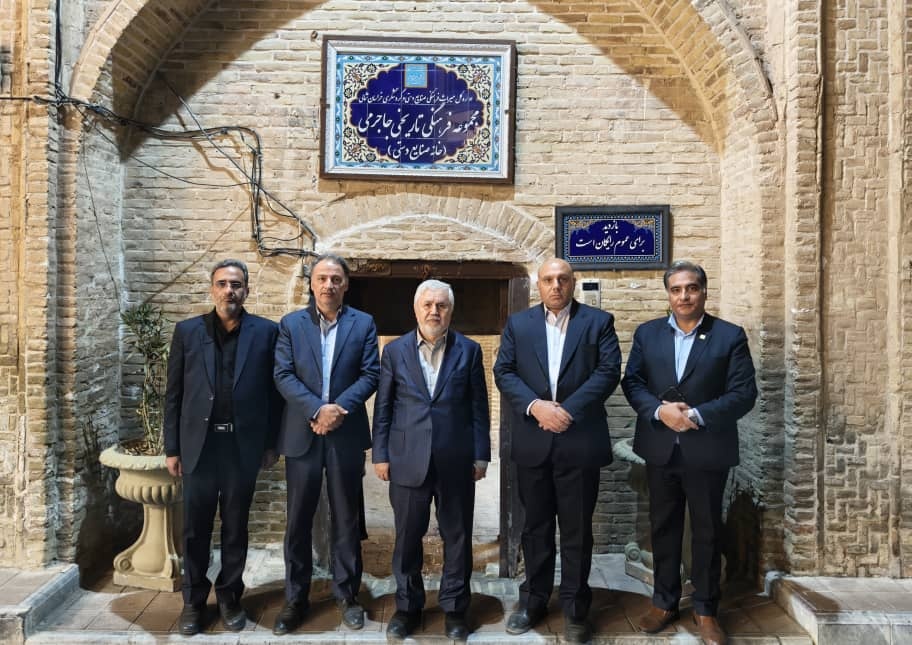 بازدید قائم‌مقام وزیر و معاون میراث‌فرهنگی کشور از خانه صنایع‌دستی بجنورد