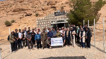 هفته گردشگری؛ از آشنایی راهنمایان کشور با ظرفیت‌های دلیجان تا برگزاری کارگاه فناوری در گردشگری