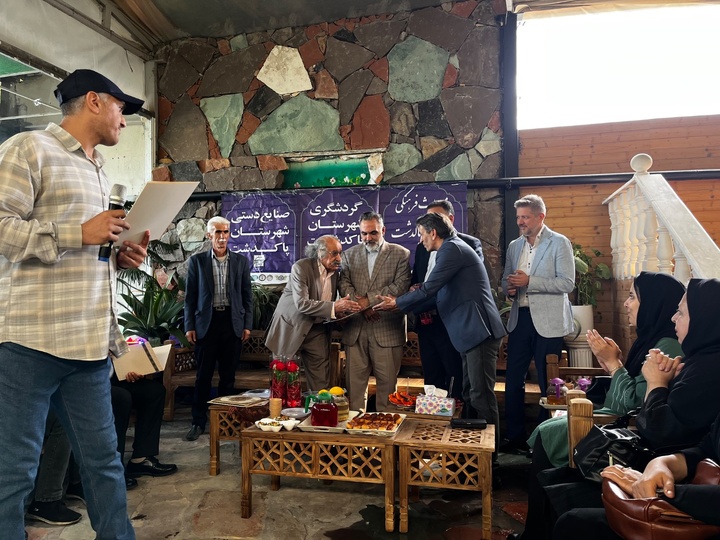 تقدیر فرماندار پاکدشت از مدیران تأسیسات گردشگری به مناسبت هفته گردشگری
